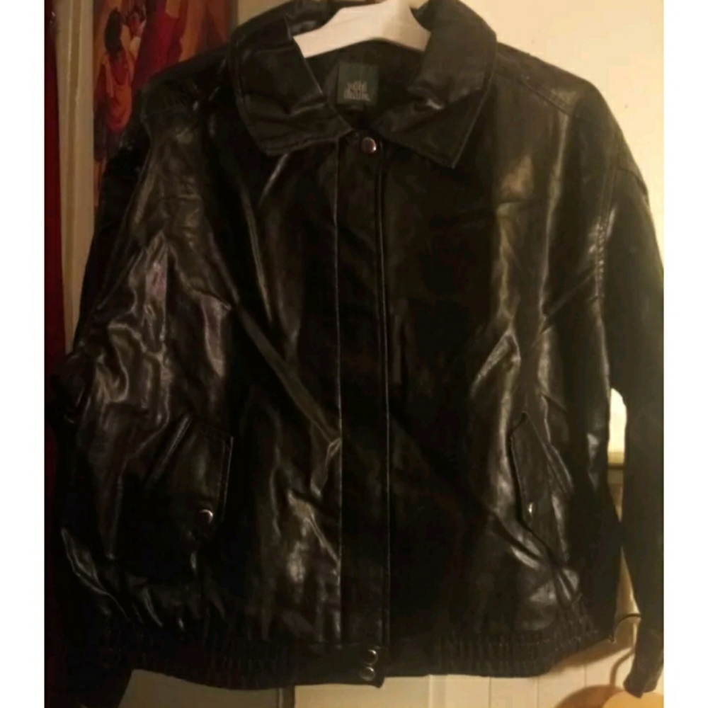 Women's Faux Leather Bomber Jacket .Wild Fable Black Medium New Without Tags. L